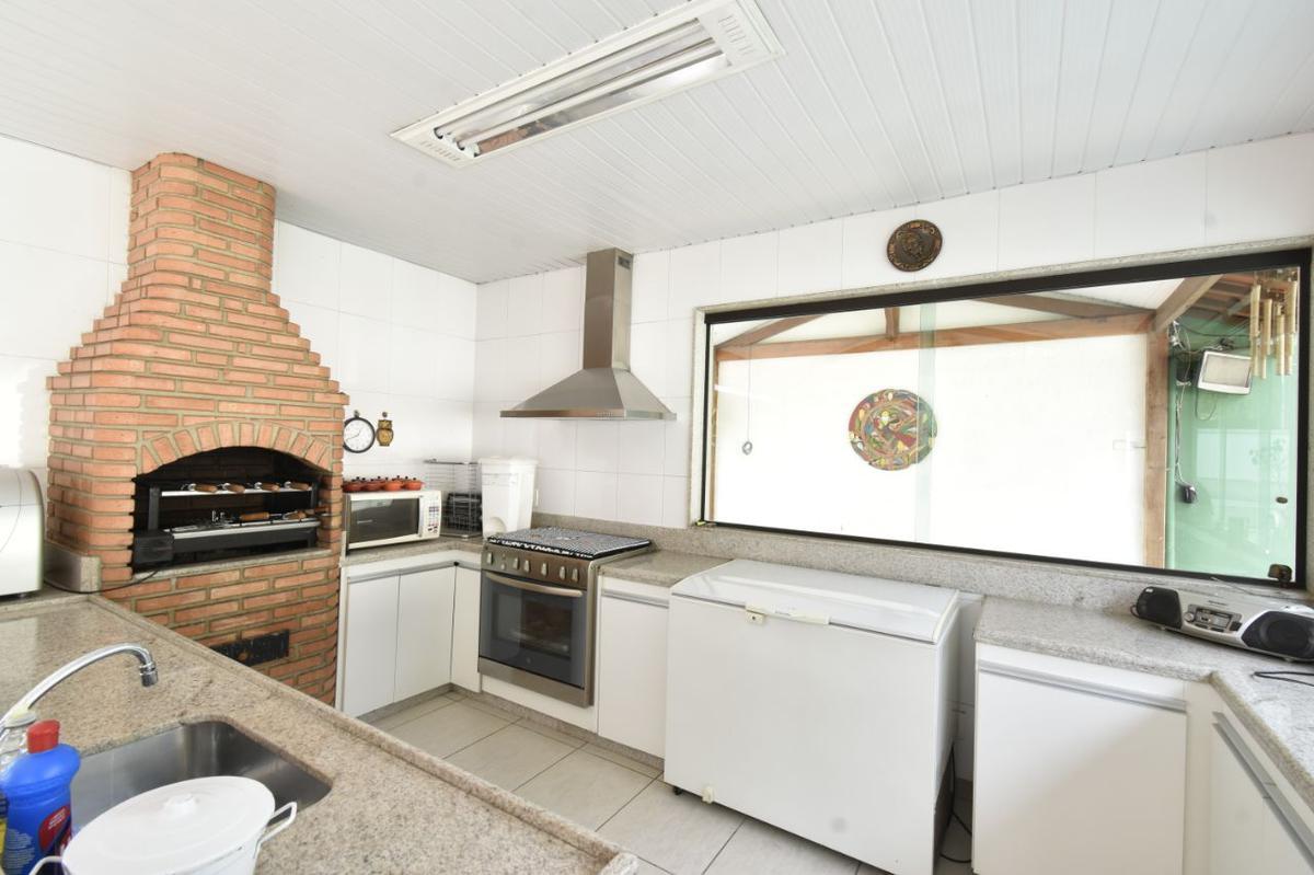 Casa, Bandeirantes (pampulha), 5 Quartos, 12 Vagas, 3 Suítes