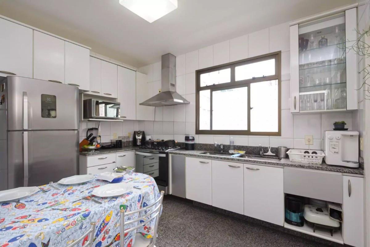 Apartamento, Sion, 4 Quartos, 3 Vagas, 2 Suítes