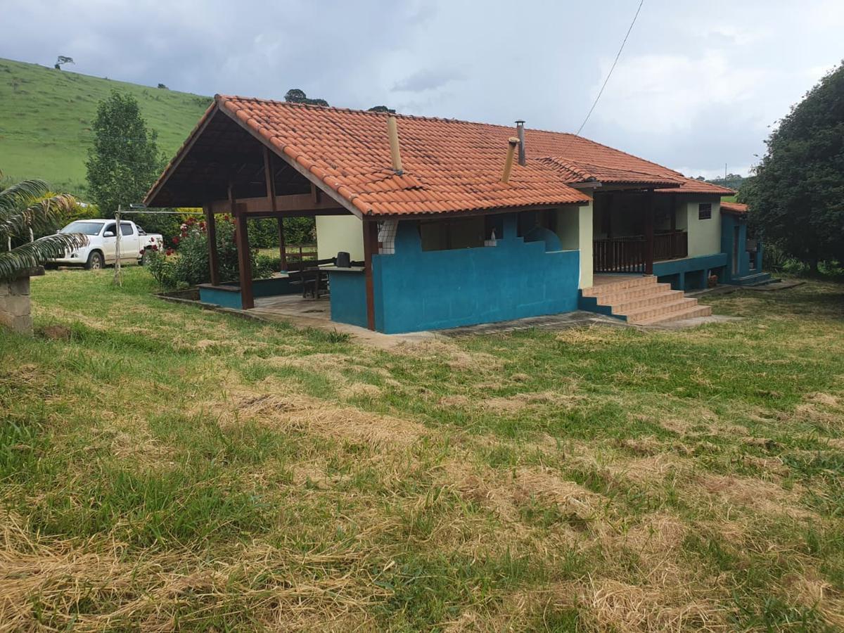 Fazenda, Centro, 4 Quartos, 2 Vagas, 1 Suíte