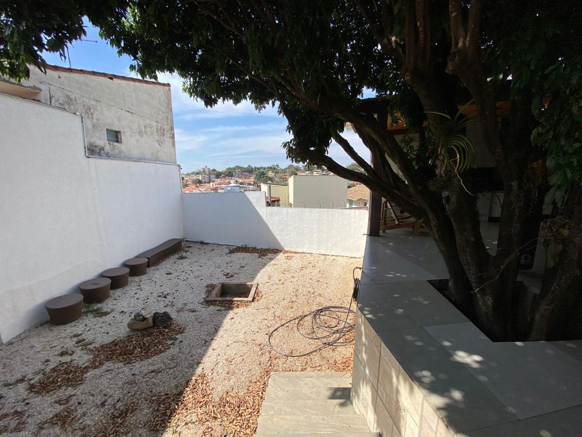 Casa, Santa Amélia, 3 Quartos, 4 Vagas, 2 Suítes