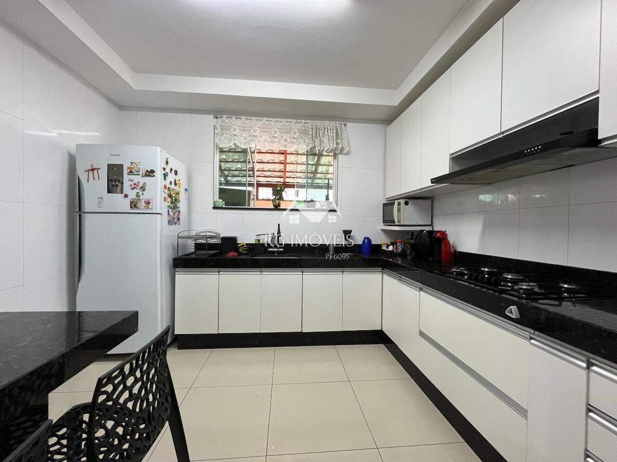 Apartamento, Barreiro, 3 Quartos, 2 Vagas, 1 Suíte