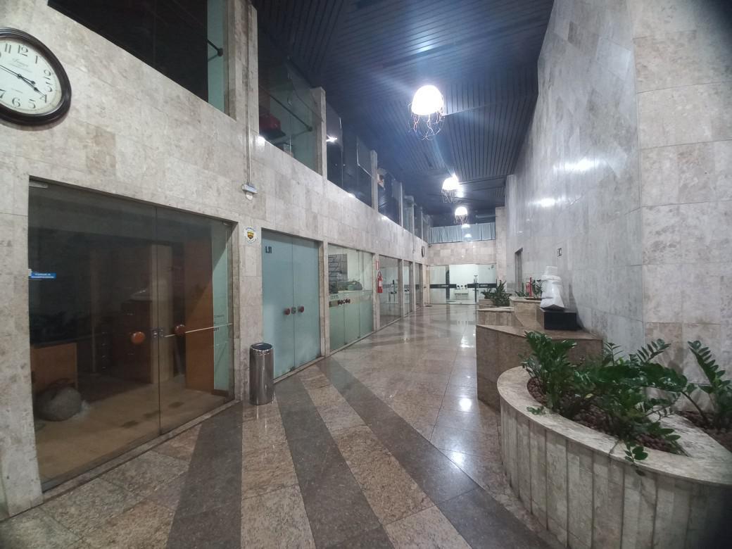 Andar, Savassi, 0 Quarto, 1 Vaga