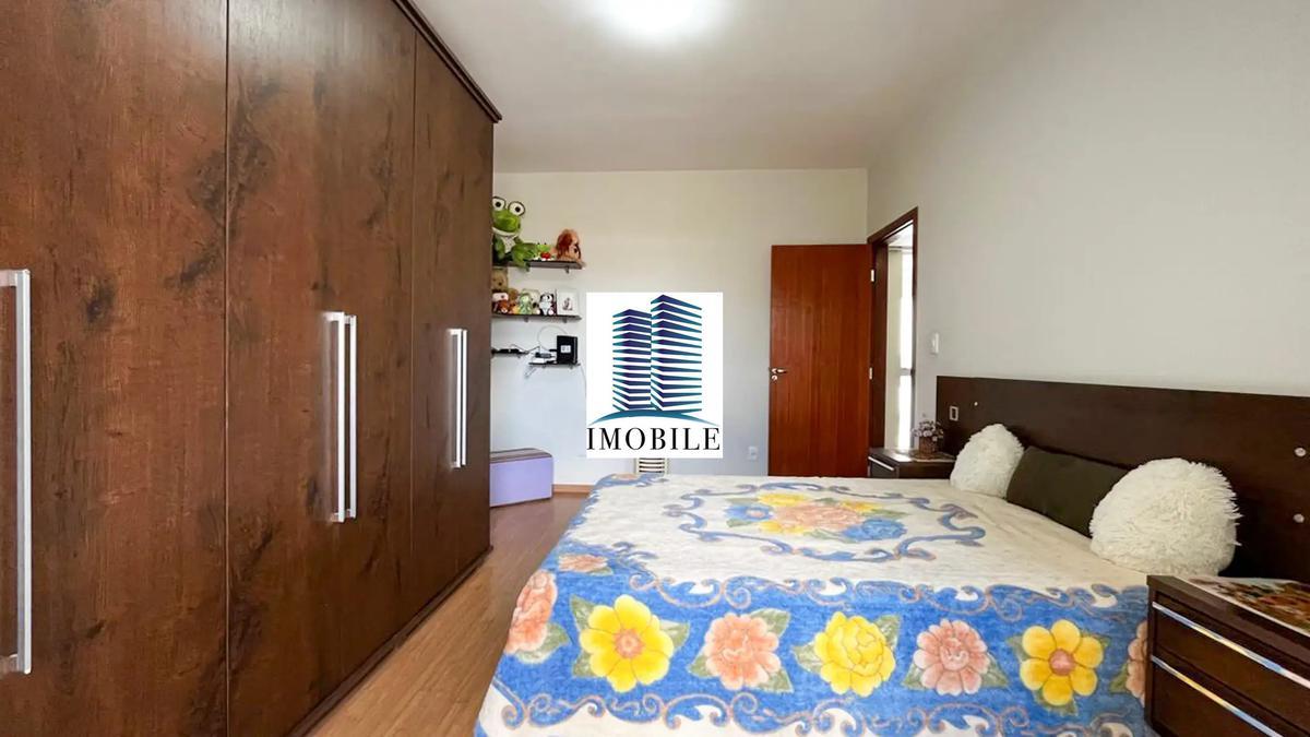 Casa, Santa Efigênia, 3 Quartos, 2 Vagas, 2 Suítes
