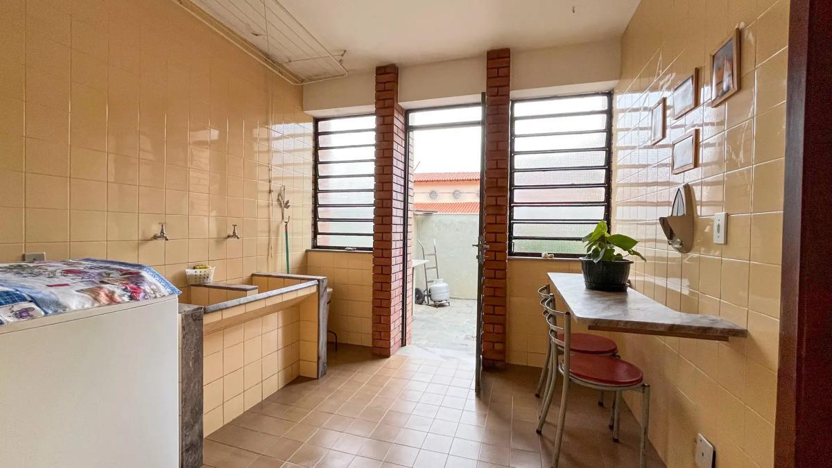 Casa, Comiteco, 4 Quartos, 3 Vagas, 2 Suítes