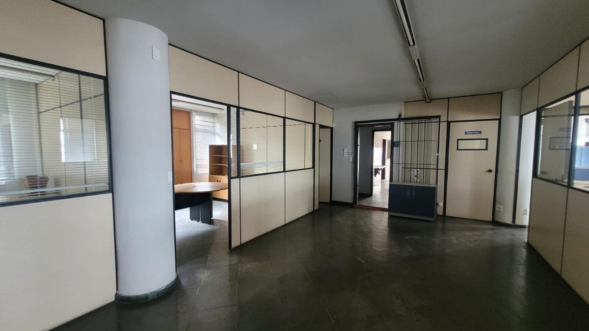 Prédio, São Francisco, 0 Quarto, 0 Vaga
