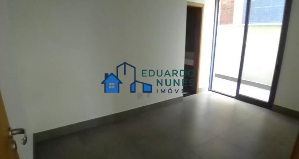 Apartamento, Funcionários, 2 Quartos, 2 Vagas, 1 Suíte