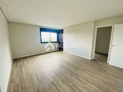 Apartamento, Portal do Sol, 4 Quartos, 0 Vaga, 3 Suítes