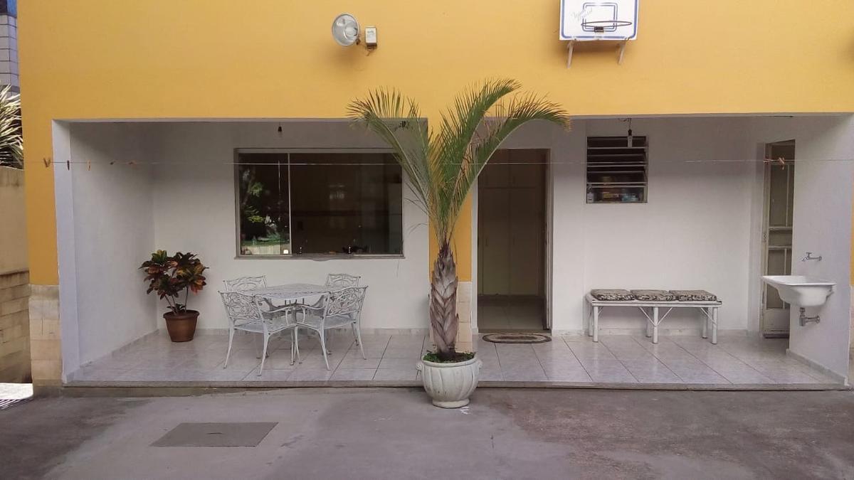 Casa, Castelo, 4 Quartos, 3 Vagas, 2 Suítes