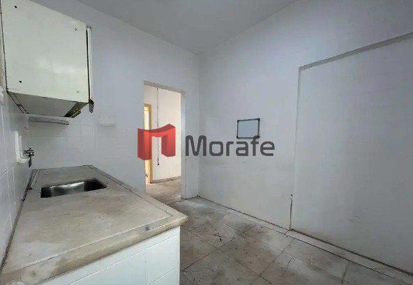 Galpão, São José, 0 Quarto, 4 Vagas