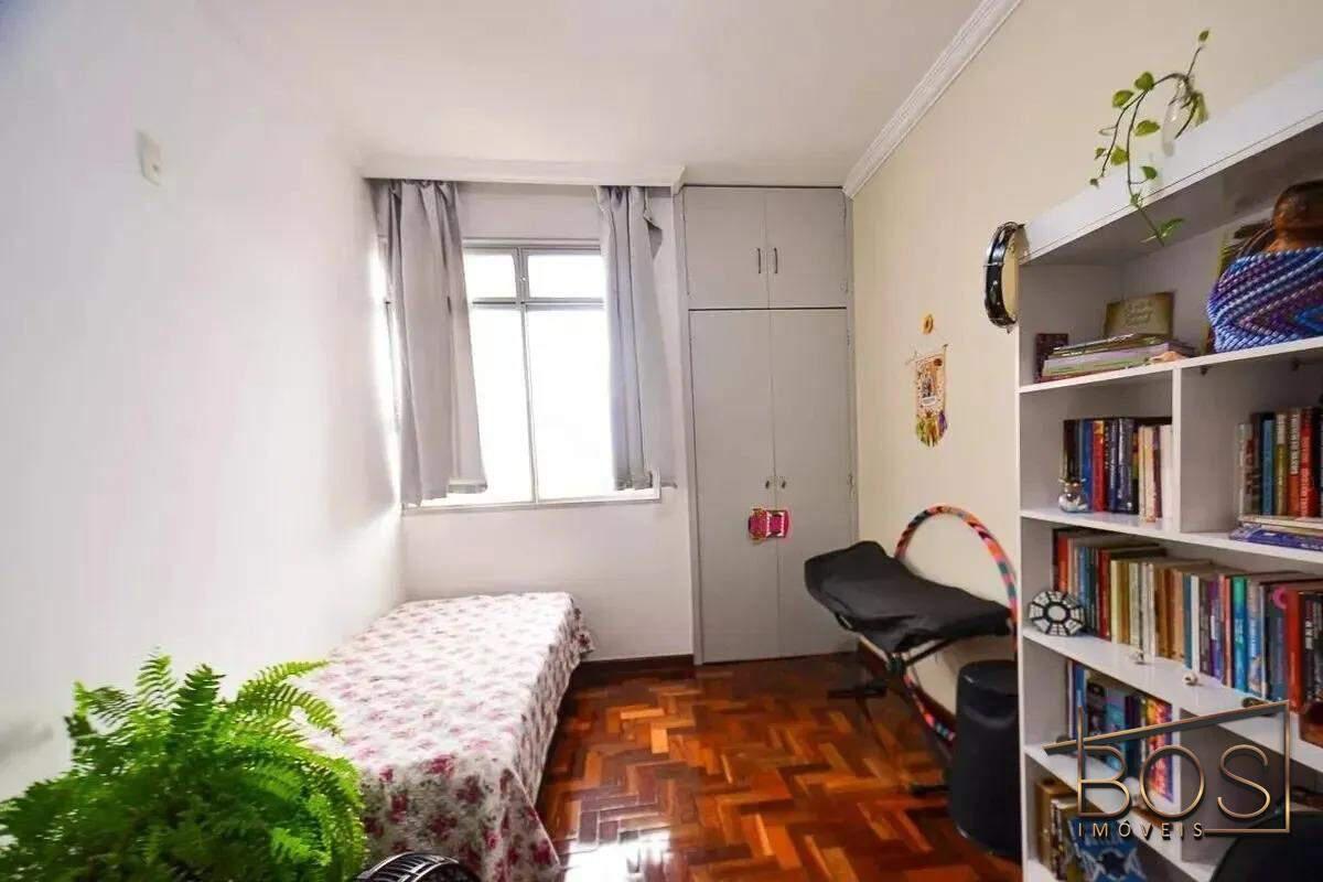 Apartamento, Colégio Batista, 2 Quartos, 1 Vaga