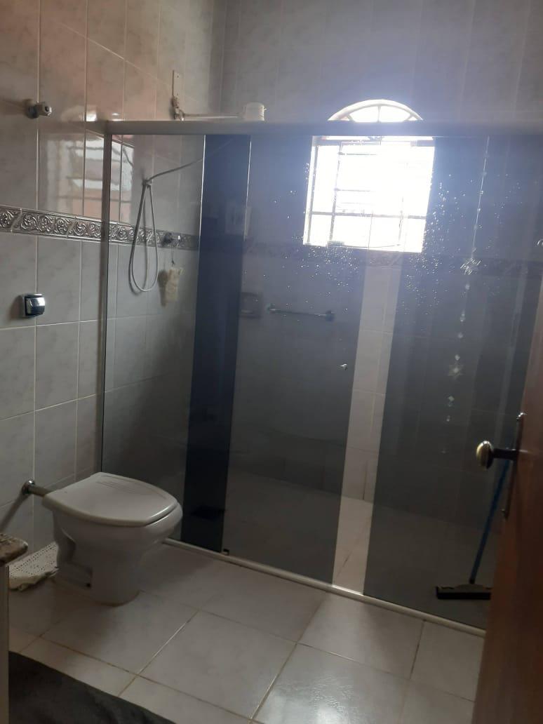 Casa, Casa Branca, 4 Quartos, 9 Vagas, 1 Suíte