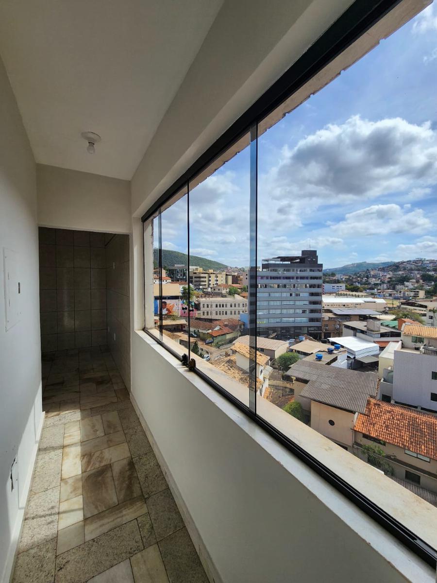 Apartamento, Centro, 6 Quartos, 1 Vaga, 1 Suíte