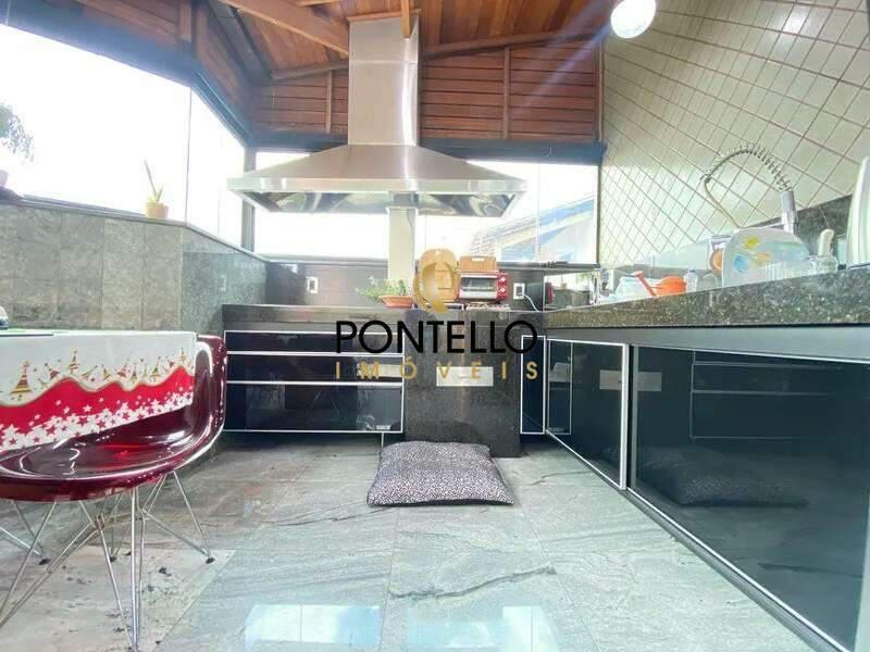 Cobertura, Santa Rosa, 4 Quartos, 2 Vagas, 2 Suítes