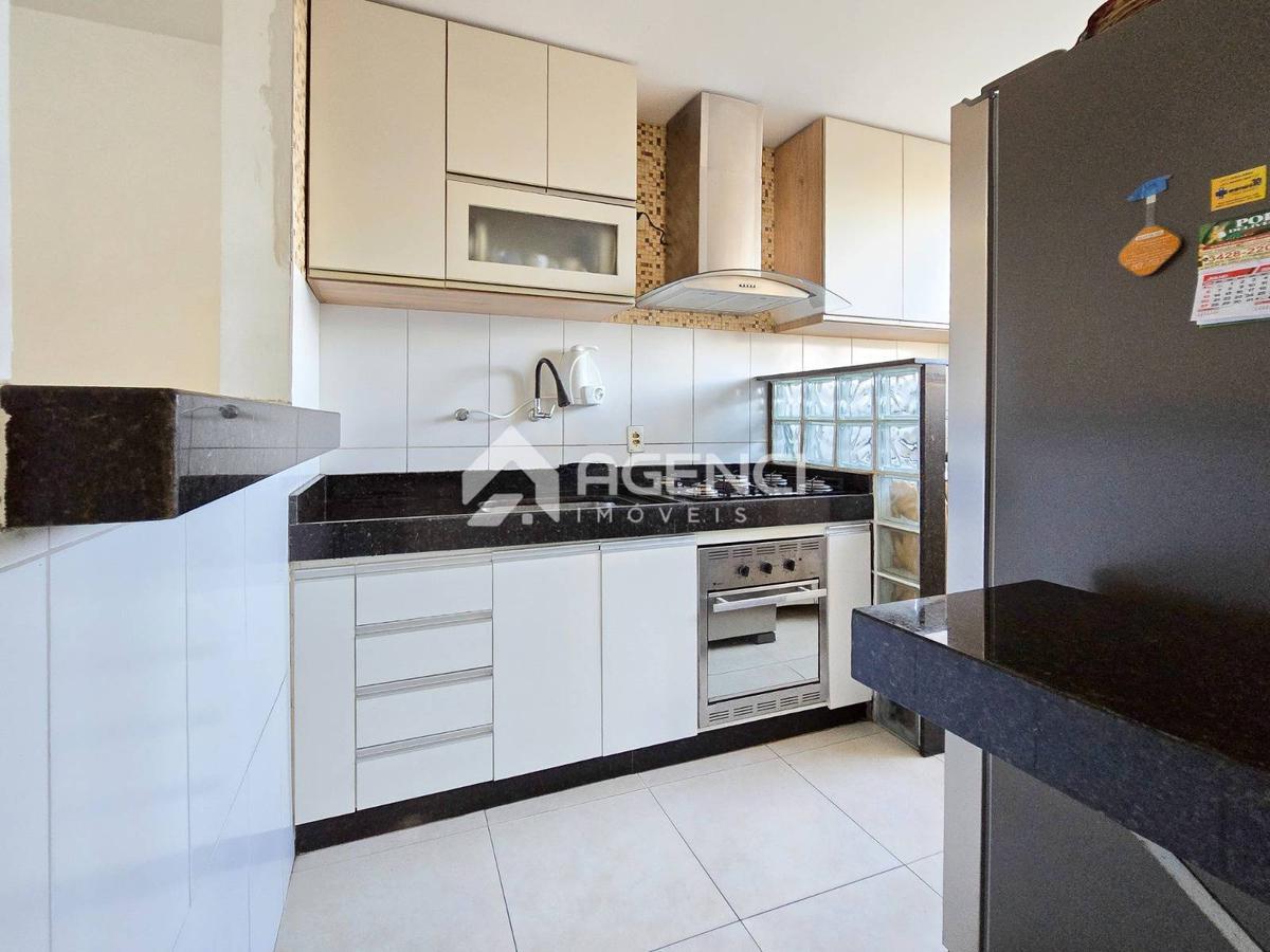 Apartamento, Castelo, 3 Quartos, 0 Vaga, 2 Suítes