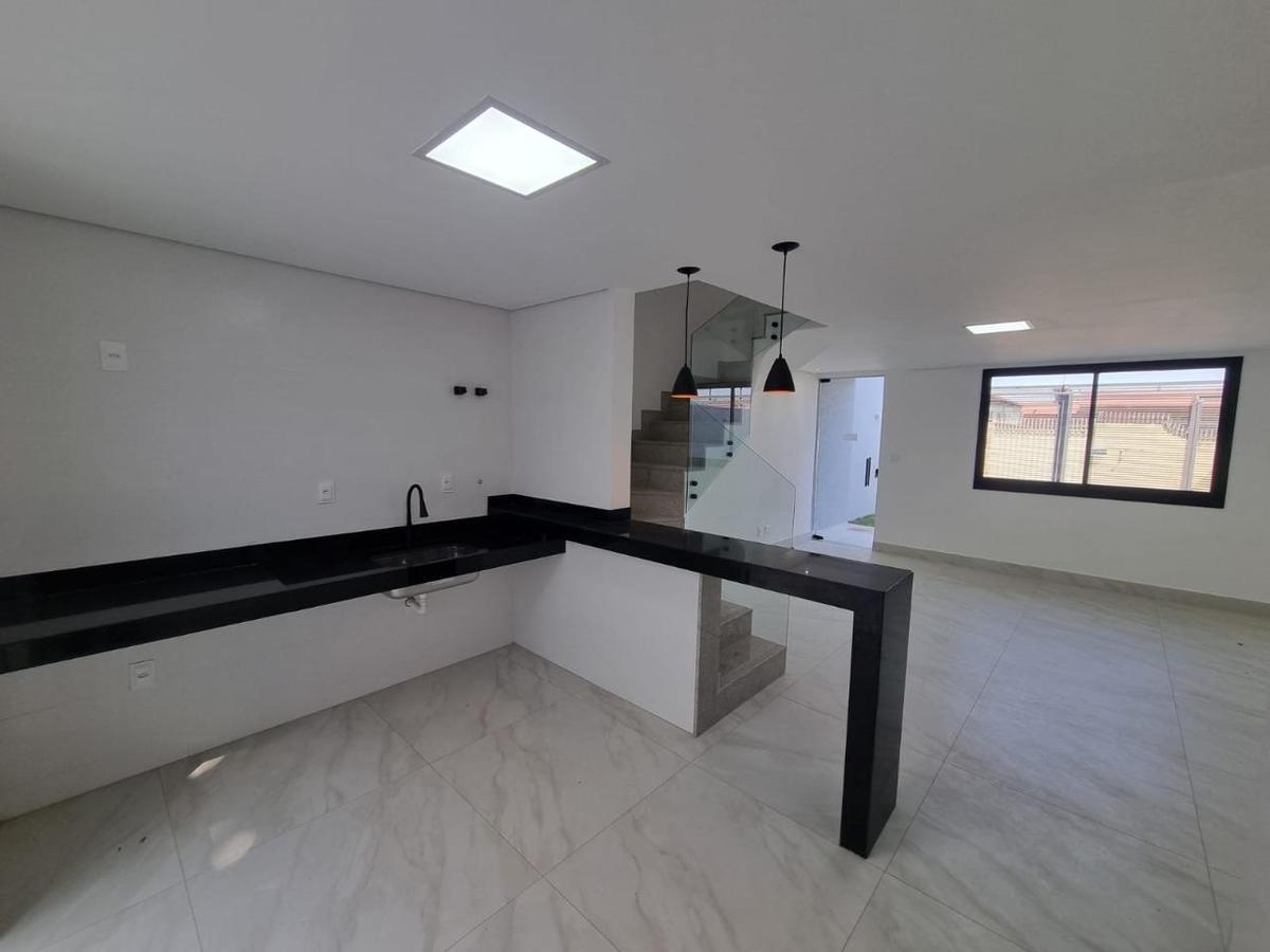 Casa, Planalto, 3 Quartos, 1 Vaga, 1 Suíte