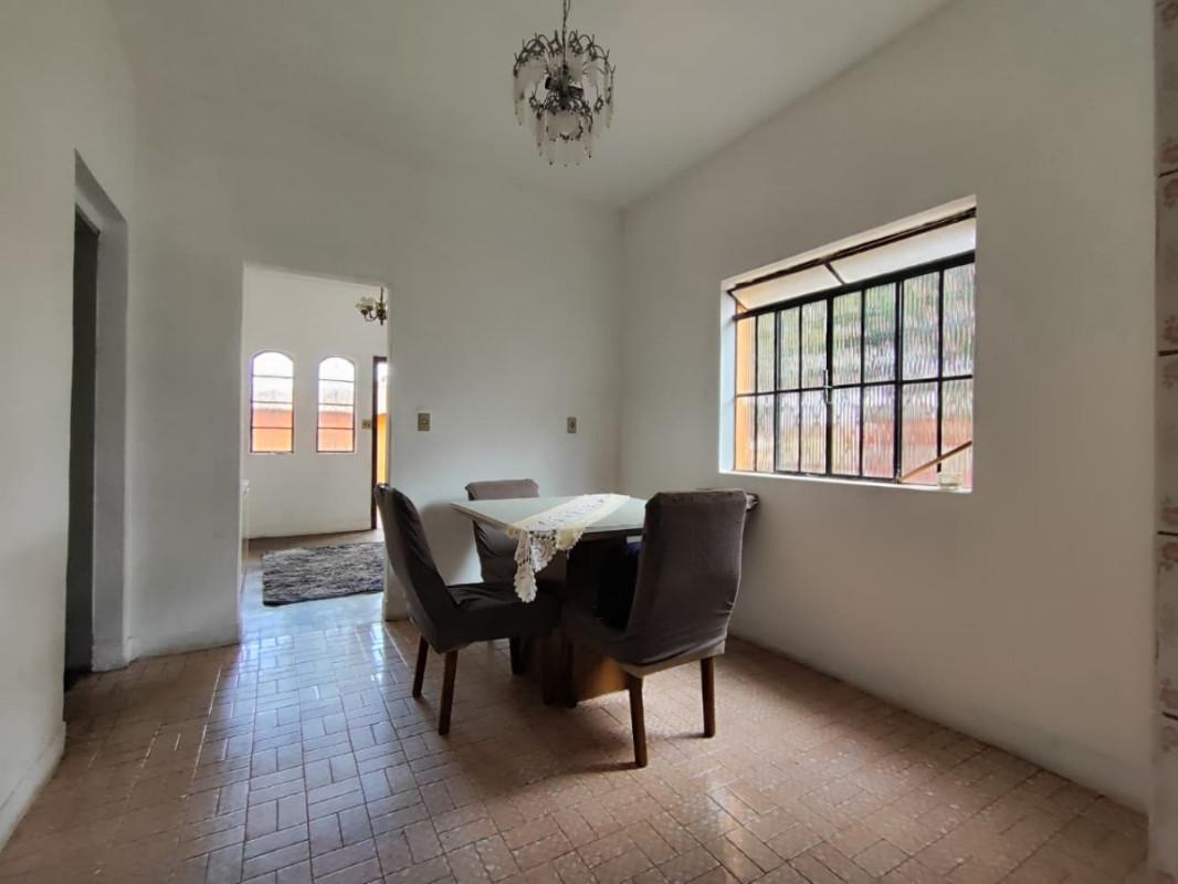 Casa, Providência, 5 Quartos, 4 Vagas, 1 Suíte