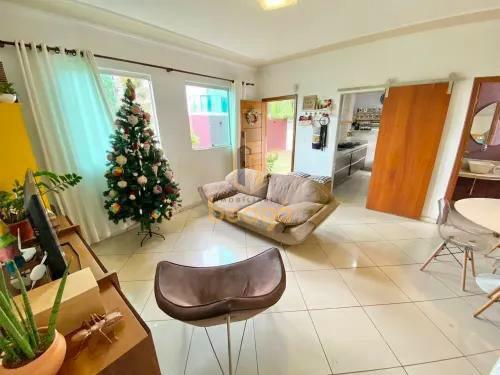 Casa, Trevo, 3 Quartos, 3 Vagas, 1 Suíte