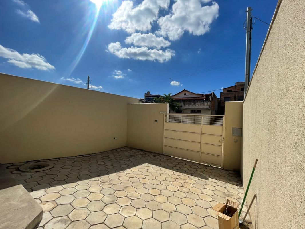 Casa, Serra Azul, 2 Quartos, 2 Vagas, 1 Suíte