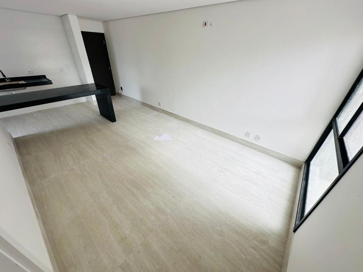 Apartamento, Itapoã, 3 Quartos, 2 Vagas, 1 Suíte
