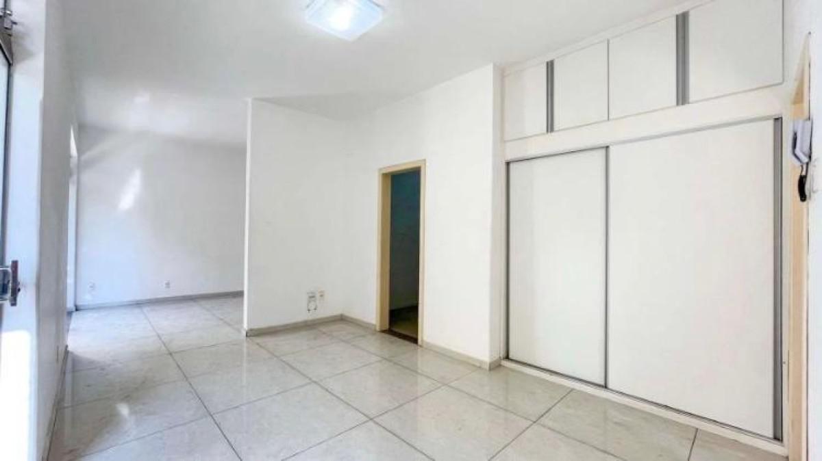 Apartamento, Funcionários, 3 Quartos, 1 Vaga, 1 Suíte