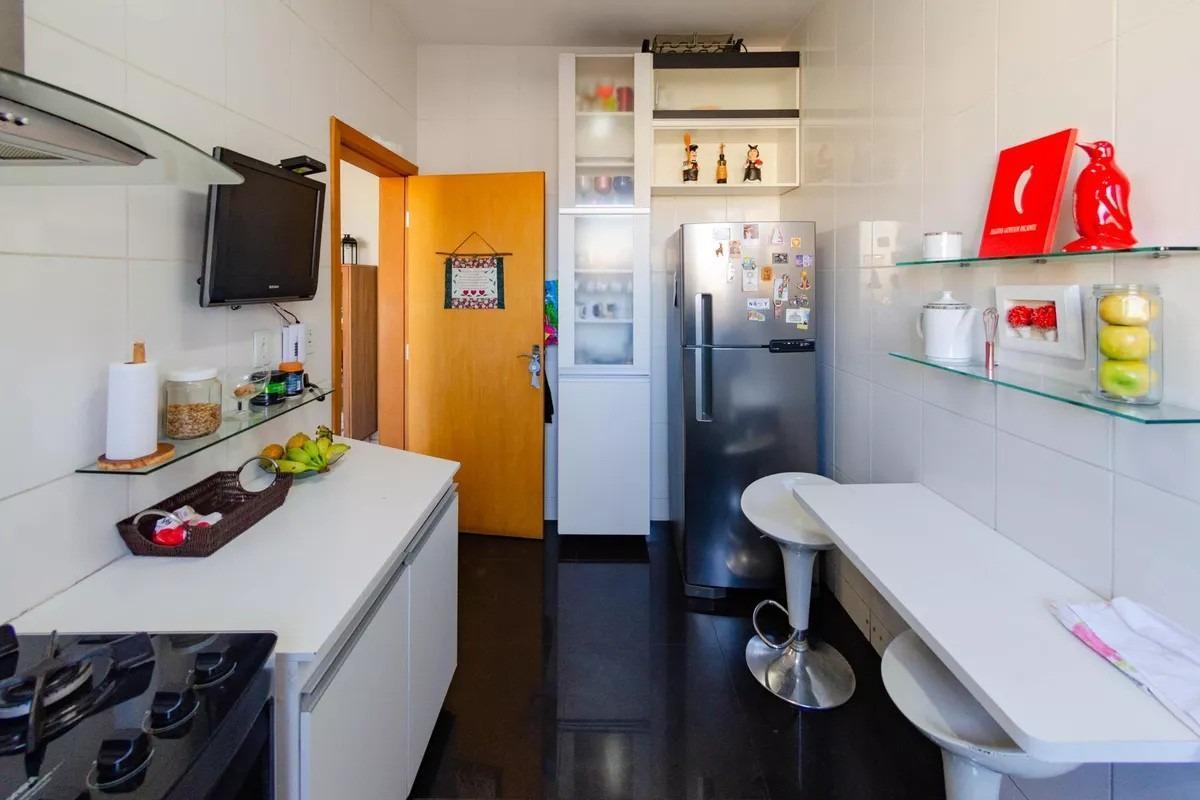 Cobertura, Estoril, 3 Quartos, 4 Vagas, 1 Suíte
