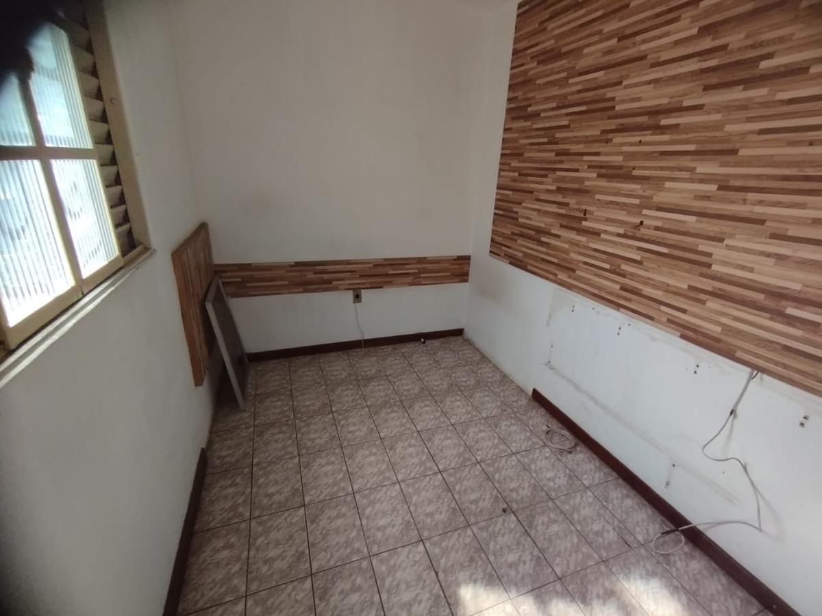 Casa, Santa Cruz, 6 Quartos, 3 Vagas, 1 Suíte