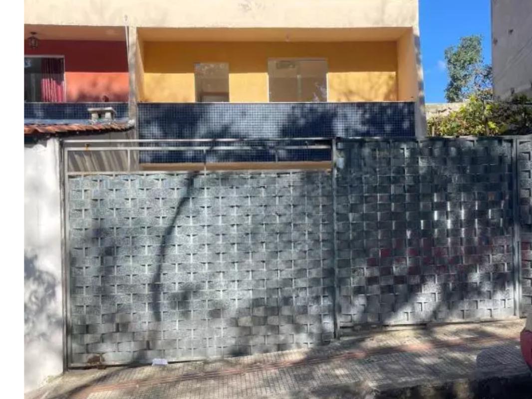 Casa, Bonsucesso, 3 Quartos, 2 Vagas, 1 Suíte