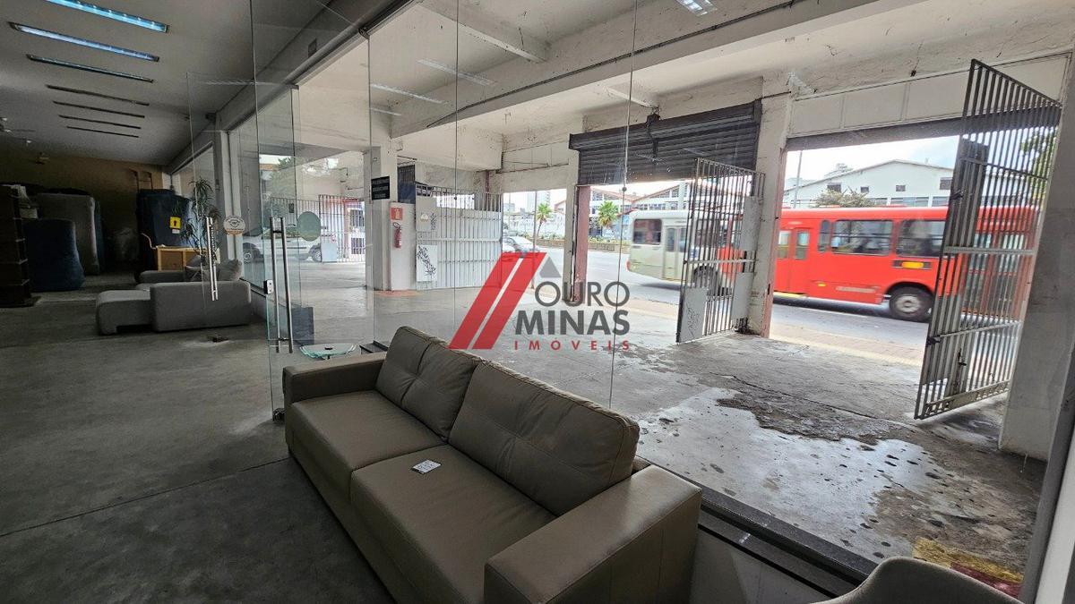 Loja, Prado, 6 Vagas