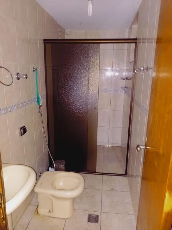 Casa, Conjunto Água Branca, 4 Quartos, 5 Vagas, 1 Suíte