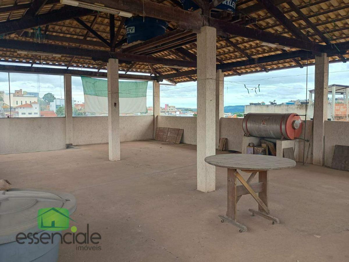 Casa, Santa Helena, 6 Quartos, 3 Vagas