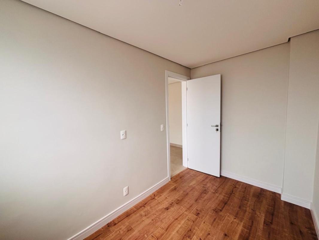Apartamento, Sagrada Família, 1 Quarto, 1 Vaga