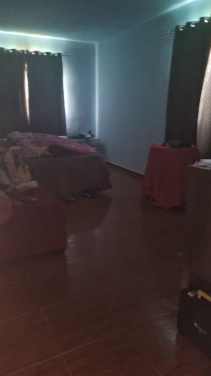 Fazenda, Ravena, 2 Quartos, 6 Vagas, 1 Suíte