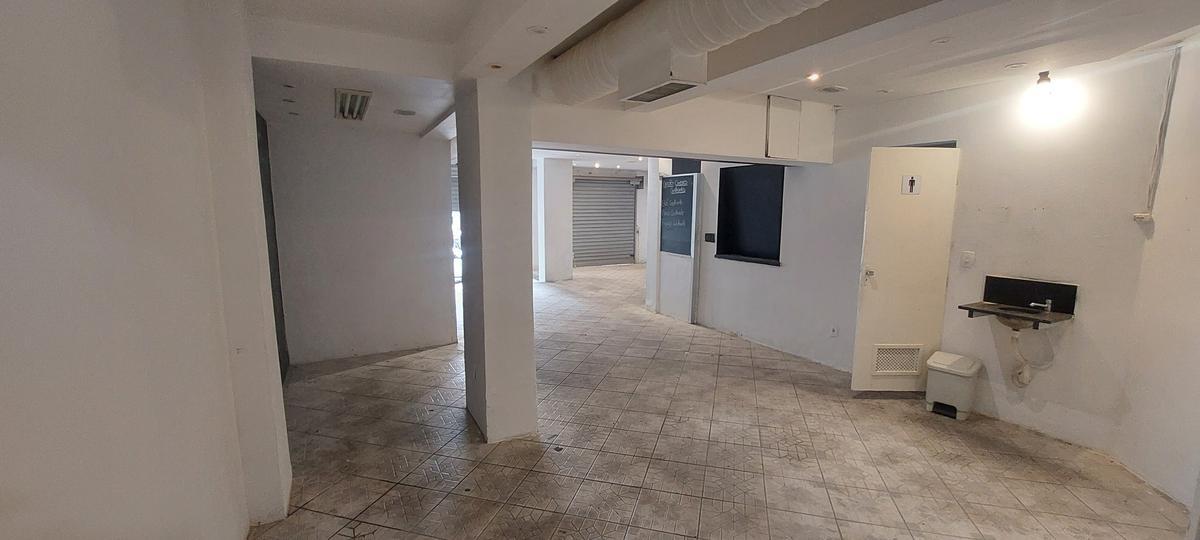 Andar, Savassi, 0 Quarto, 0 Vaga