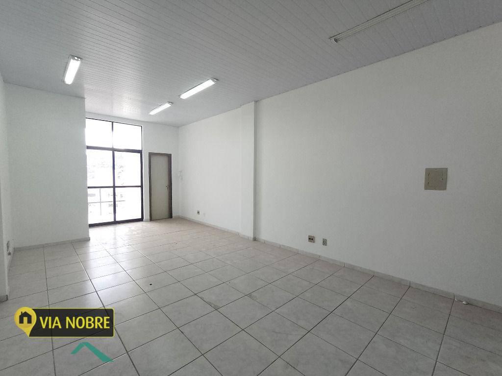 Sala, Estoril, 1 Vaga