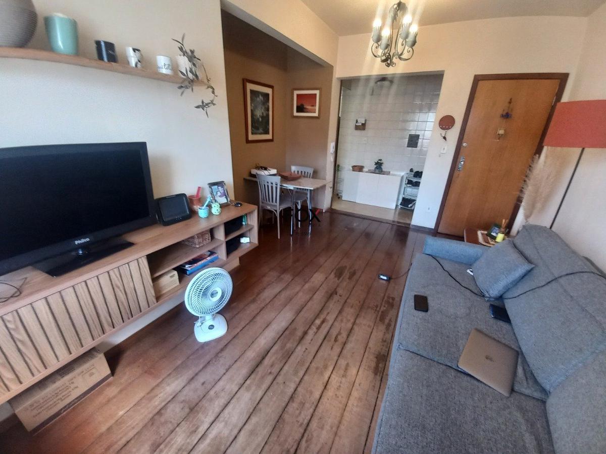 Apartamento, Vila Paris, 3 Quartos, 1 Vaga