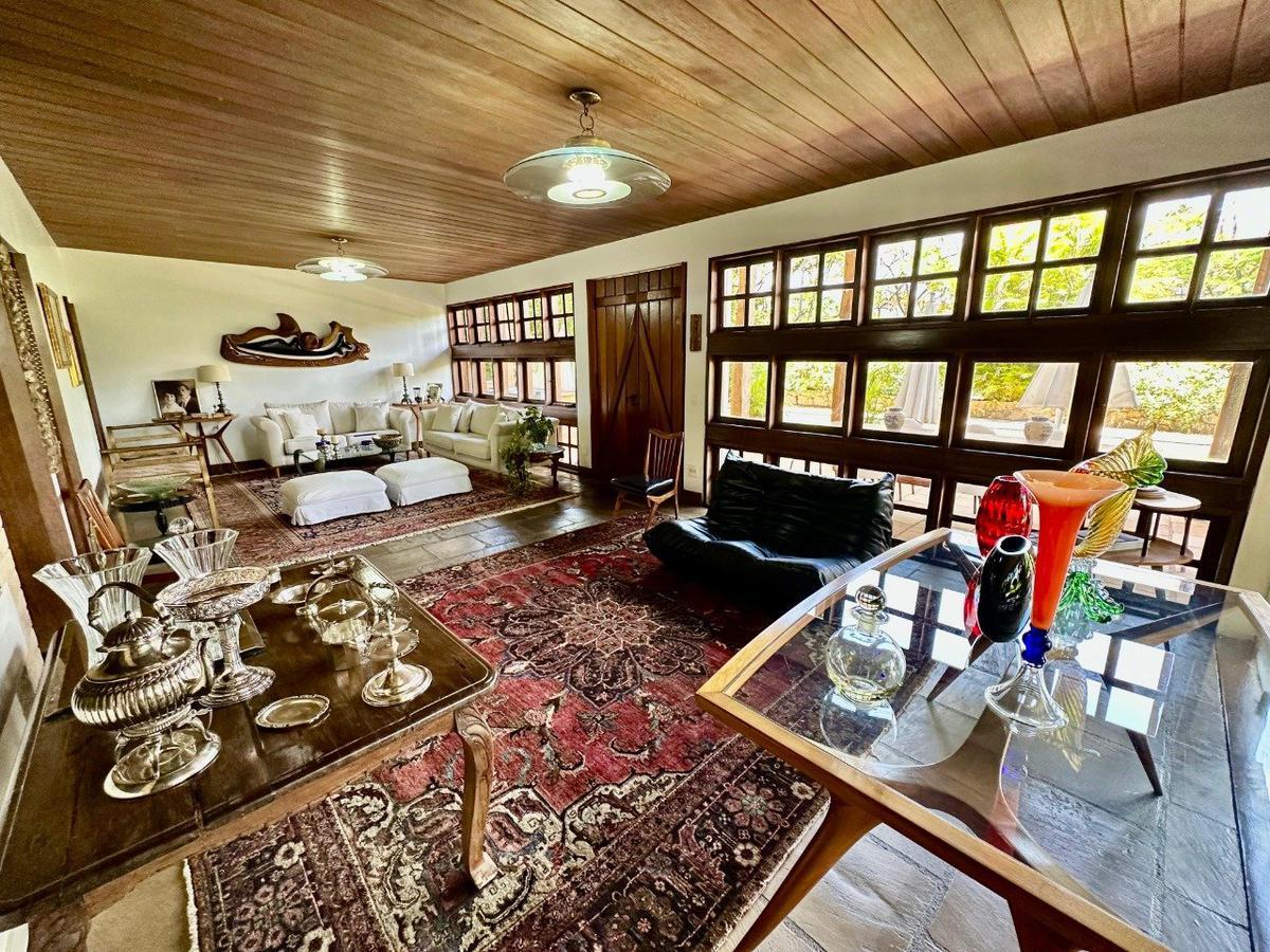 Casa, São Luiz (pampulha), 7 Quartos, 8 Vagas, 3 Suítes