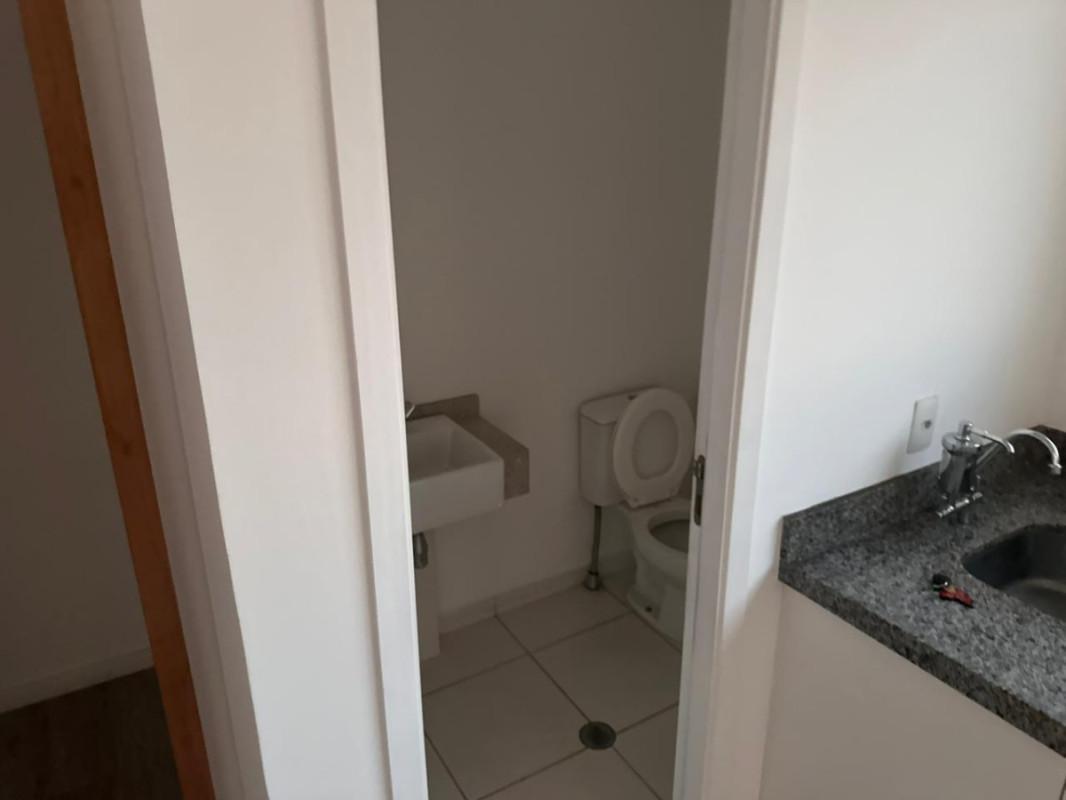 Sala, Vila da Serra, 0 Quarto, 1 Vaga