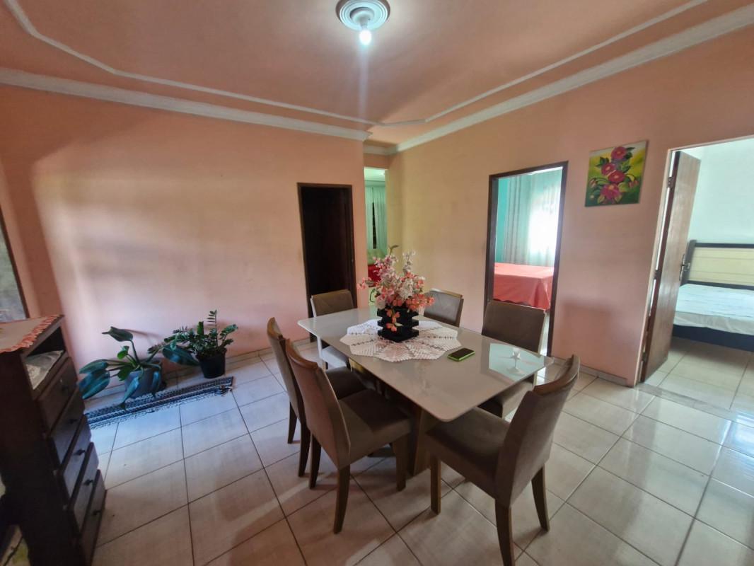 Casa, Vila Cristina, 2 Quartos, 1 Vaga, 1 Suíte