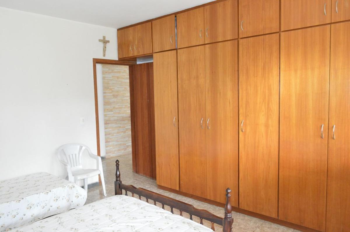 Casa, Trevo, 2 Quartos, 10 Vagas, 1 Suíte