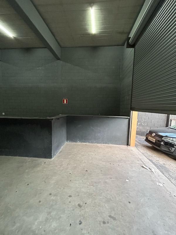 Galpão, Jardim Laguna, 0 Quarto, 3 Vagas