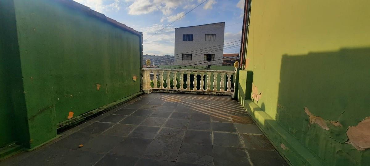 Casa, Cachoeirinha, 1 Quarto, 0 Vaga