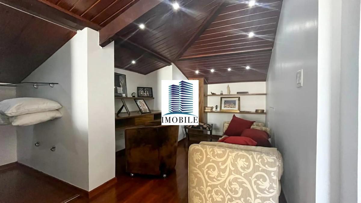 Casa, Comiteco, 5 Quartos, 6 Vagas, 2 Suítes