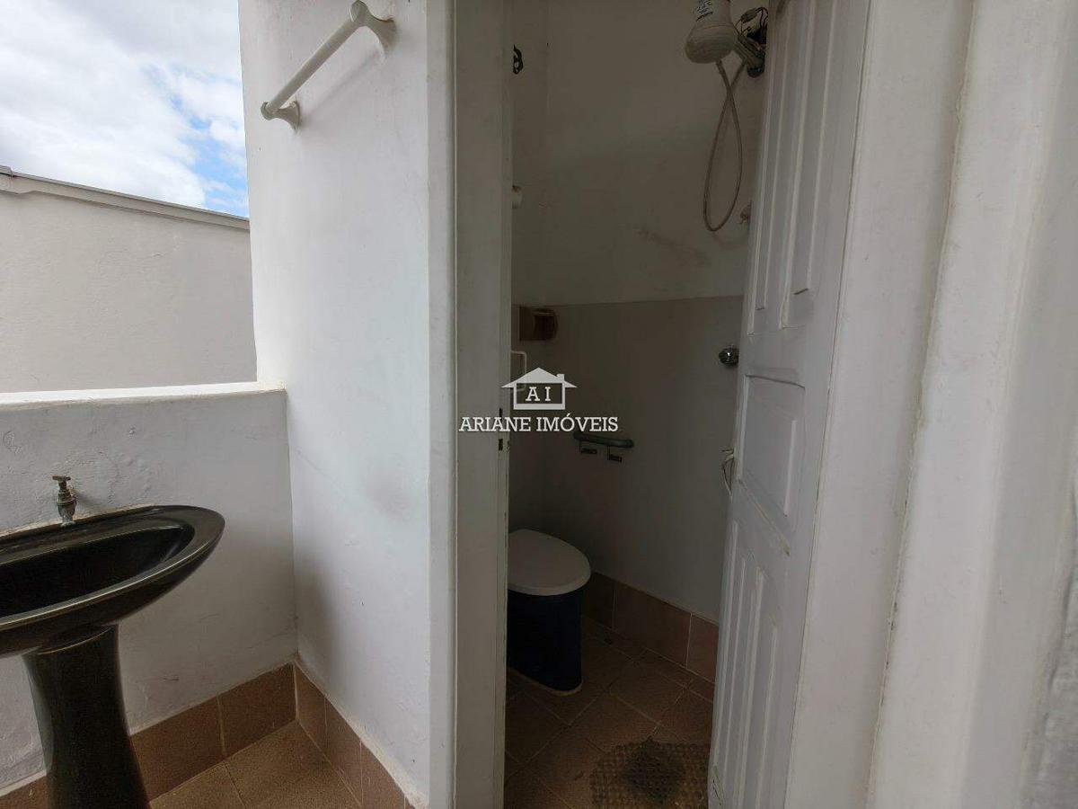 Casa, Colégio Batista, 4 Quartos, 2 Vagas