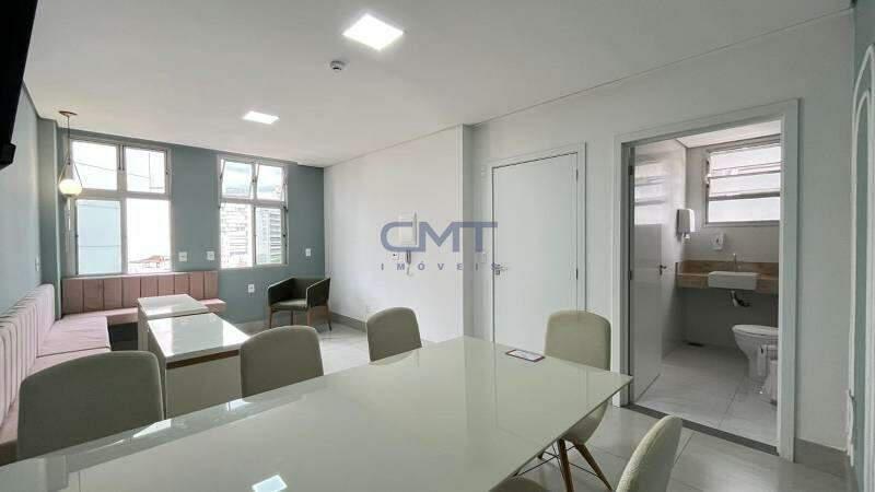 Apartamento, Centro, 2 Quartos, 0 Vaga, 1 Suíte