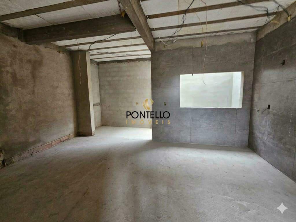 Casa, Santa Maria, 3 Quartos, 2 Vagas, 1 Suíte