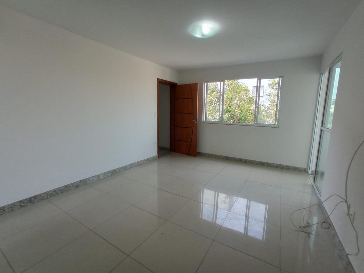 Apartamento, Pirajá, 2 Quartos, 1 Vaga