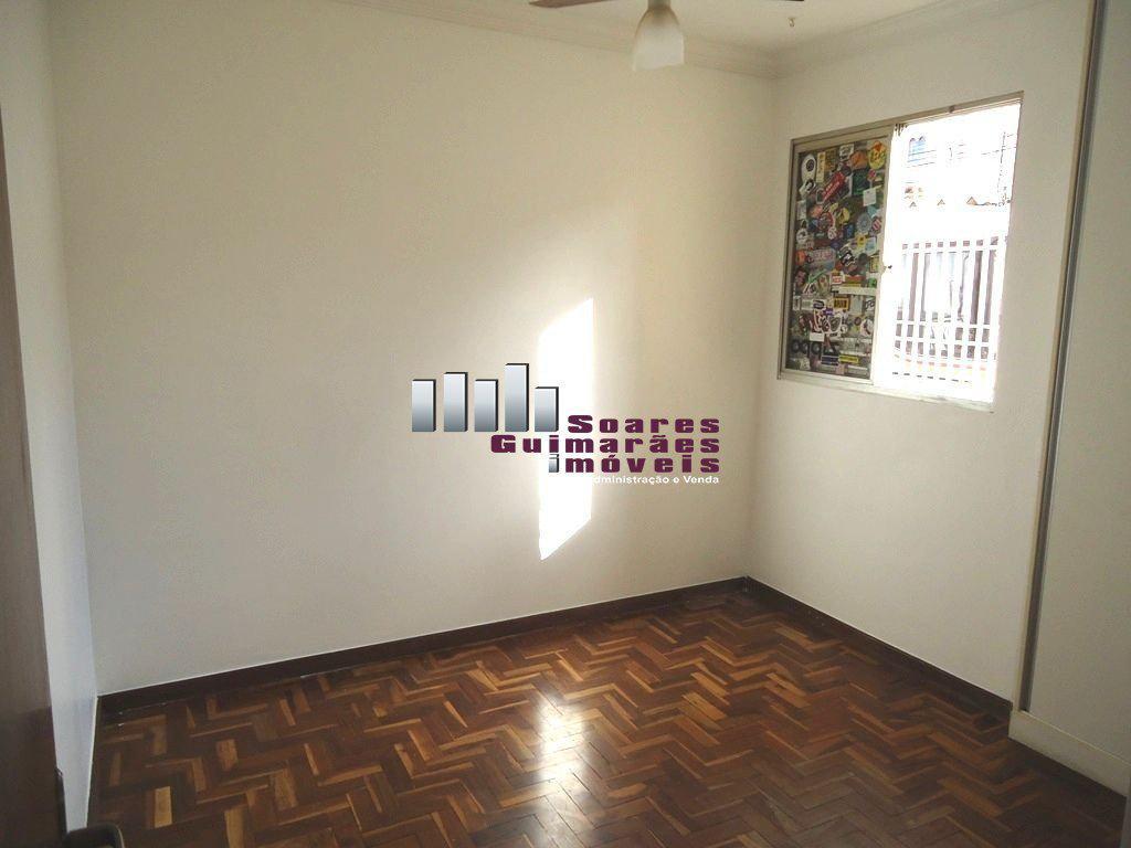 Apartamento, Sagrada Família, 2 Quartos, 1 Vaga