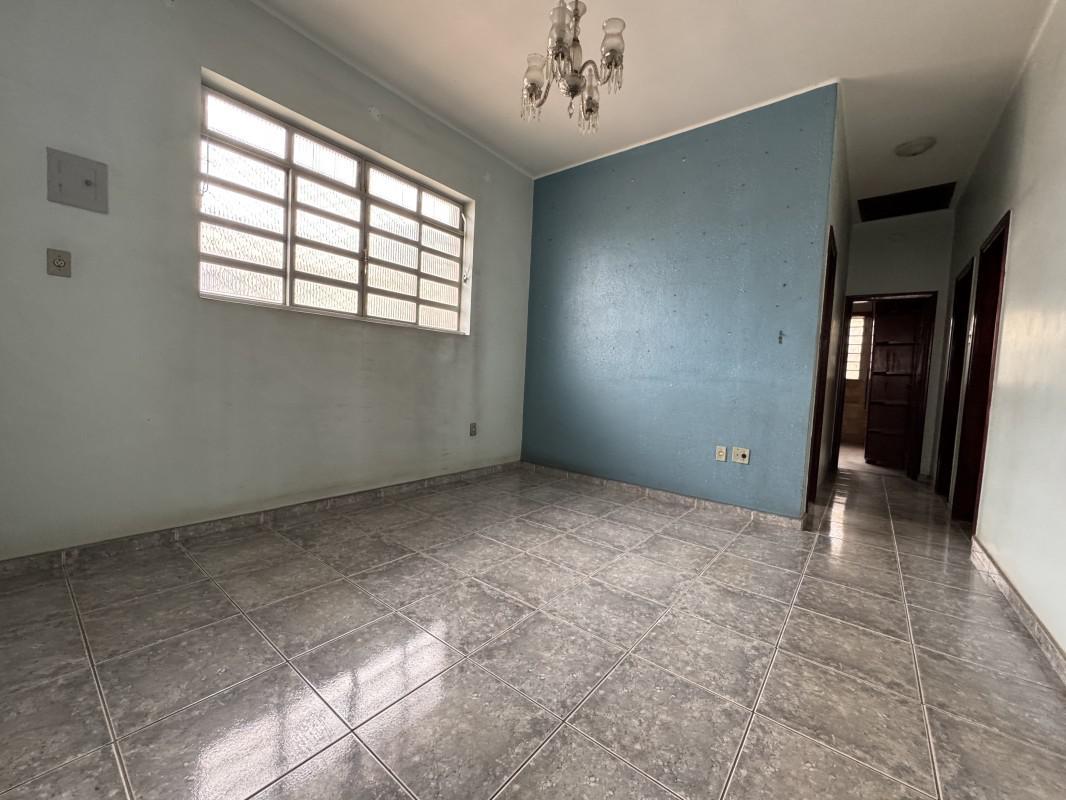 Casa, Graça, 3 Quartos, 2 Vagas, 1 Suíte