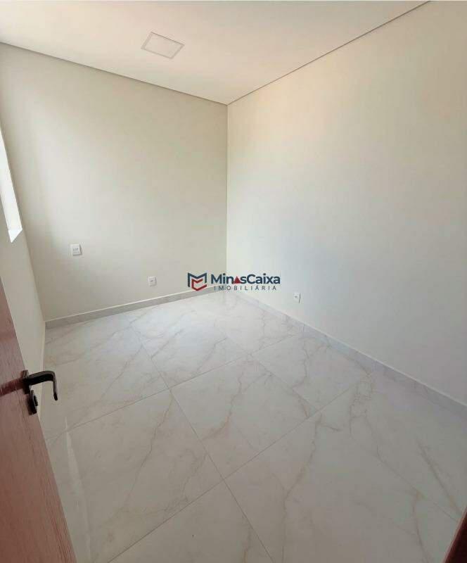 Casa, Córrego Novo, 3 Quartos, 2 Vagas, 1 Suíte