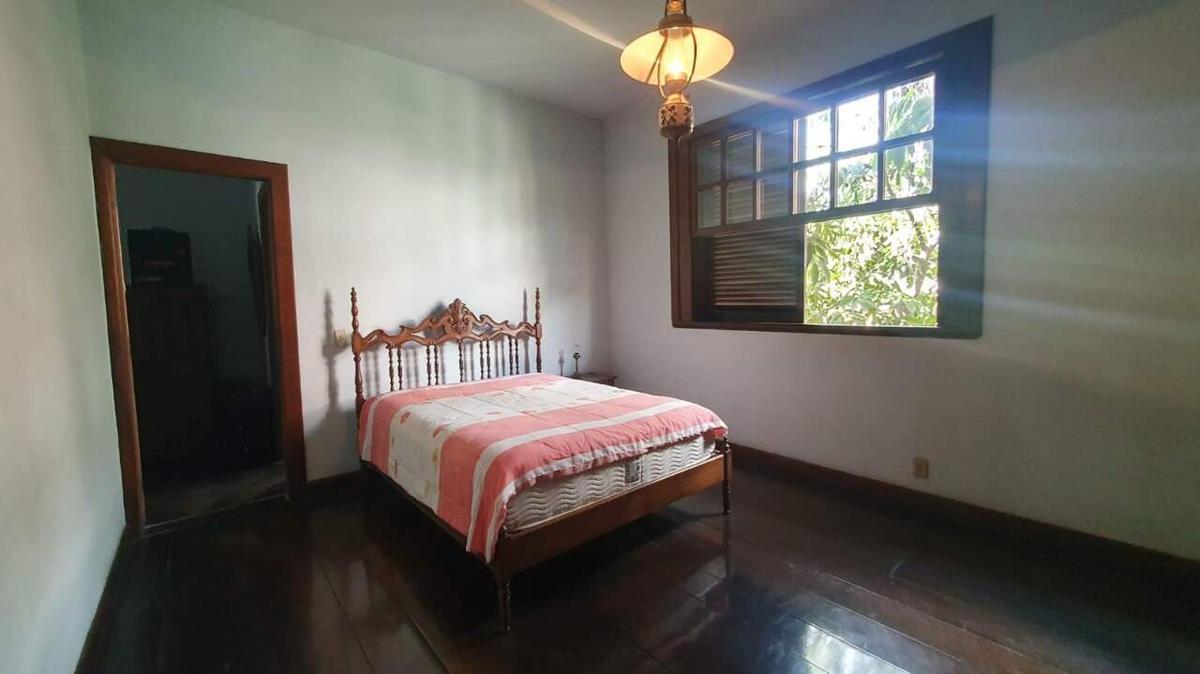 Casa, Centro, 4 Quartos, 5 Vagas, 2 Suítes